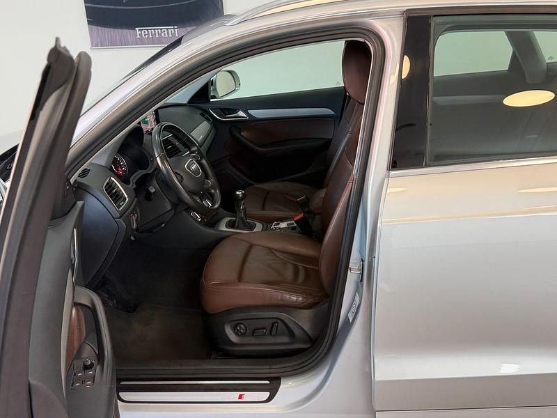 Gebraucht Audi Q3 S-Line 177 PS (130 kW) 2014 Silber SUV