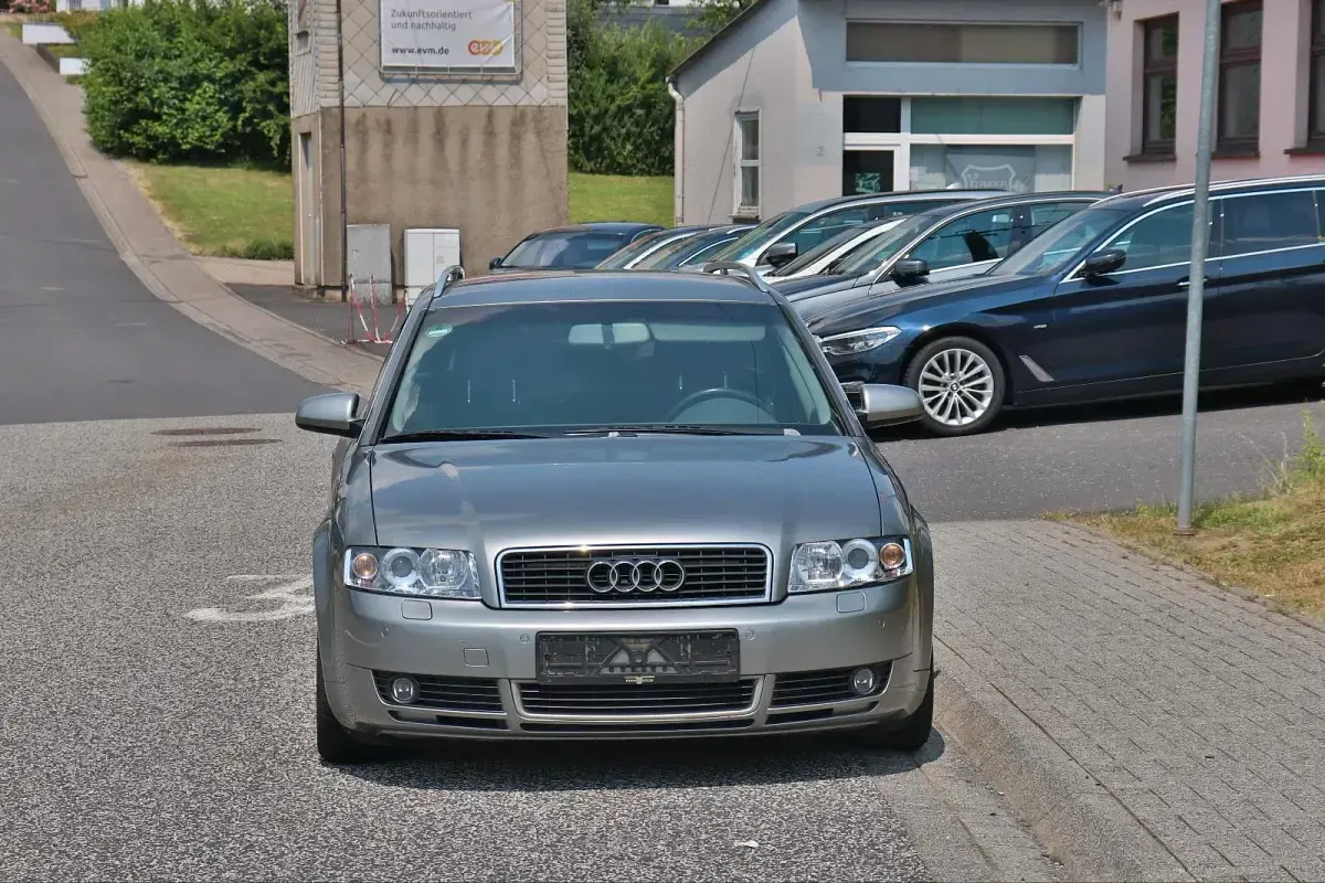 Gebraucht Audi A4 220 PS (161 kW) 2003 Kombi