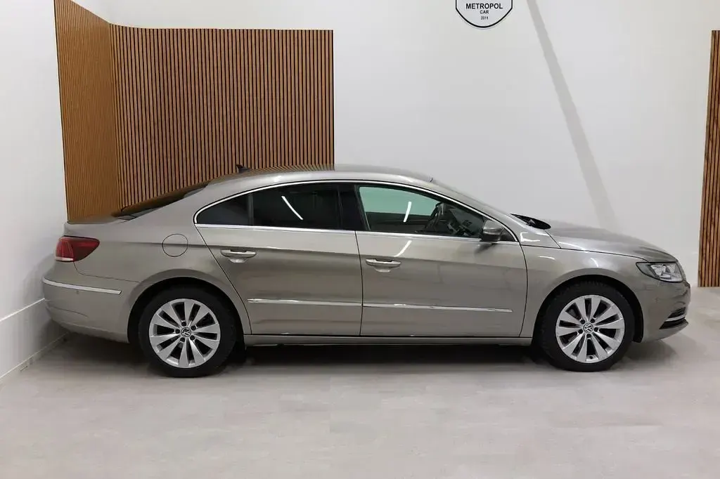 Gebraucht VW CC 160 PS (117 kW) 2012 Braun Limousine