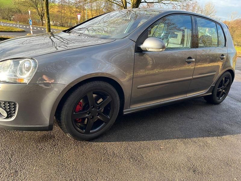 Grau Gebraucht 2005 VW Golf IV GTI Limousine | 6.500 € (Teuer) - Bild 1/4