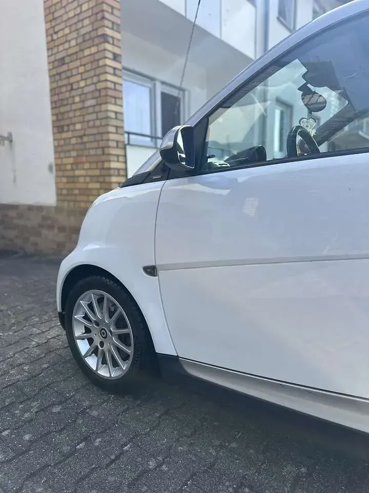 Gebraucht Smart ForTwo Coupé Brabus 75 PS (55 kW) 2010 Coupé