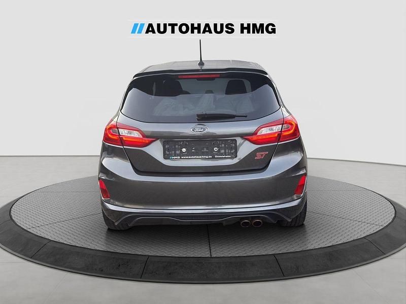Gebraucht Ford Fiesta ST 200 PS (147 kW) 2018 Grau Kleinwagen