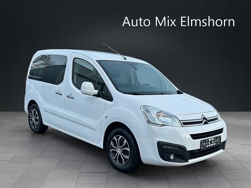 Weiß Gebraucht 2016 Citroën Berlingo SELECTION Van / Kleinbus | 9.299 € (Etwas zu teuer) - Bild 1/4