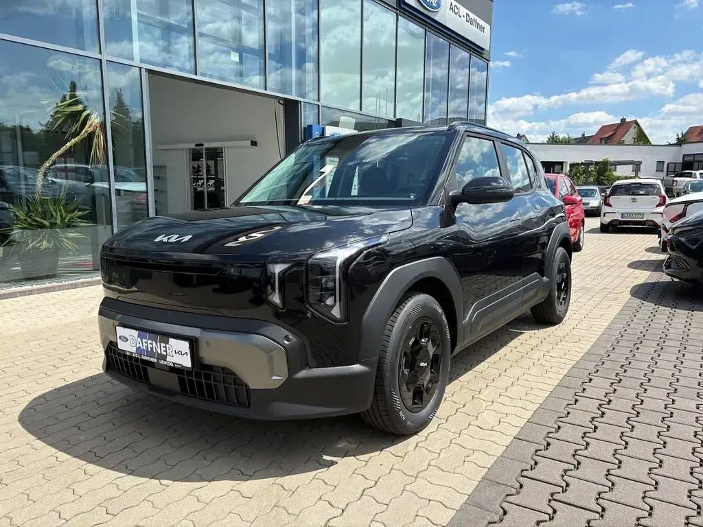 Neu Kia EV2 Air 108 kW (147 PS) 2026 Schwarz SUV