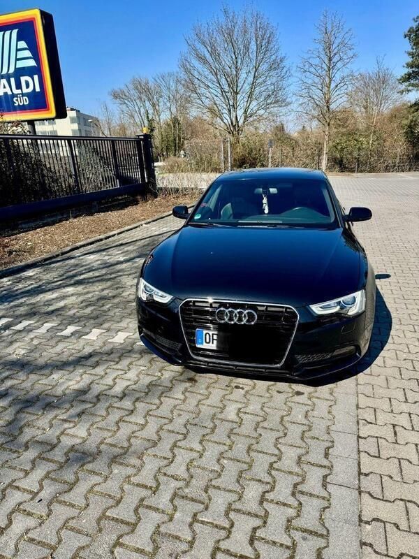 Schwarz Gebraucht 2012 Audi A5 Sportback S-Line Limousine | 12.000 € (Etwas zu teuer) - Bild 1/4