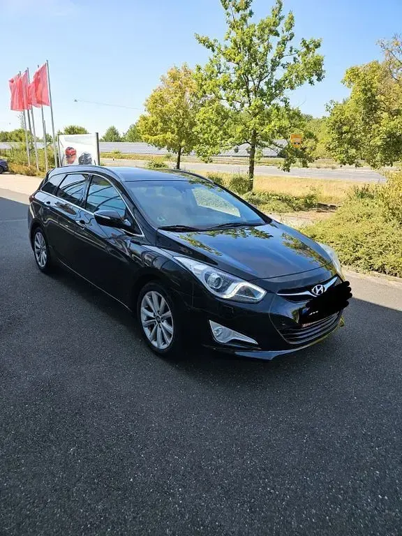 Gebraucht Hyundai i40 Style 178 PS (130 kW) 2012 Schwarz Limousine