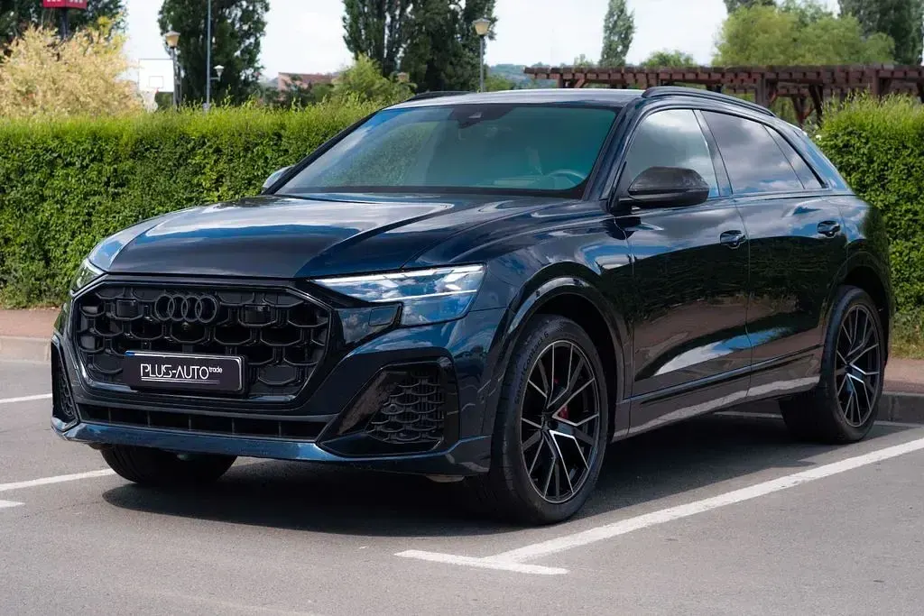 Gebraucht Audi SQ8 Sport 507 PS (372 kW) 2023 Blau SUV