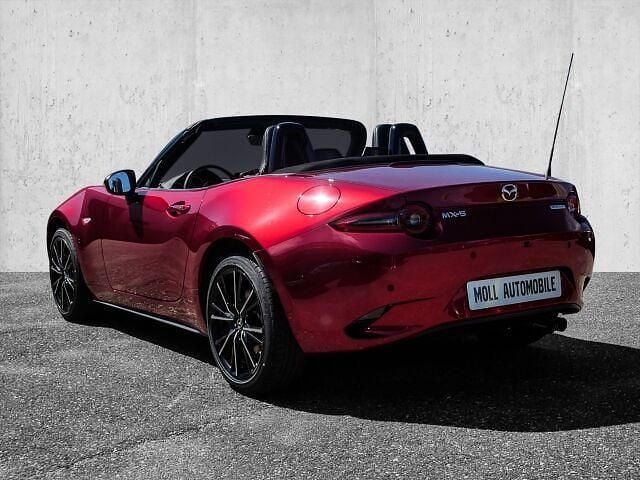 Używany Mazda MX5 Prime-Line 145 KM (106 kW) 2024 Czerwony Kabriolet