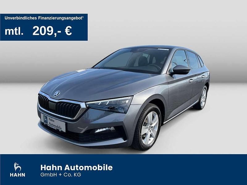 Gebraucht Skoda Scala Style 150 PS (110 kW) 2023 Graphitegrau metallic Kleinwagen