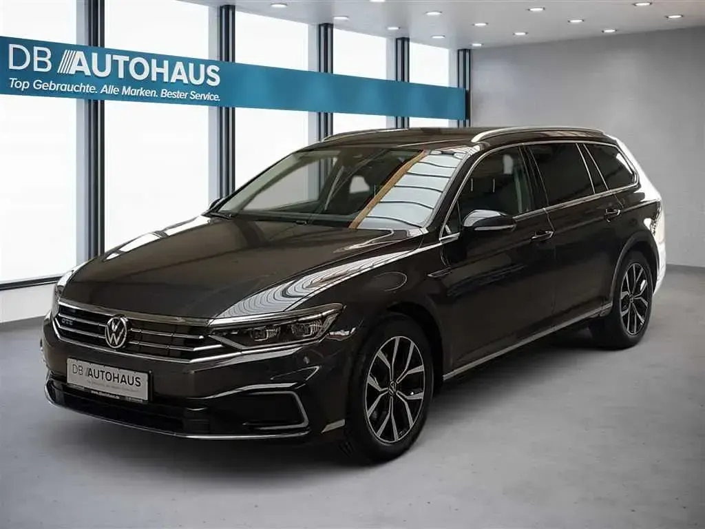Gebraucht VW Passat GTE 218 PS (160 kW) 2023 Kombi
