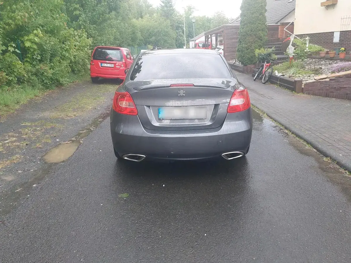 Gebraucht Suzuki Kizashi 178 PS (130 kW) 2012 Grau Limousine