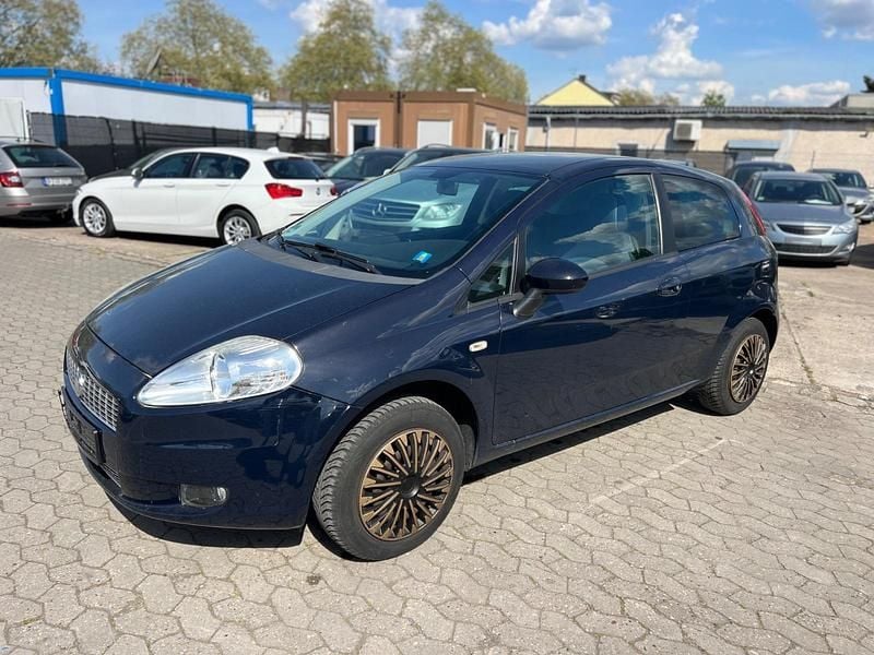 Gebraucht Fiat Grande Punto 65 PS (47 kW) 2009 Blau Kleinwagen