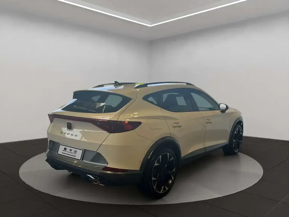 Gebraucht Cupra Formentor VZ 245 PS (180 kW) 2023 Candy weiss SUV
