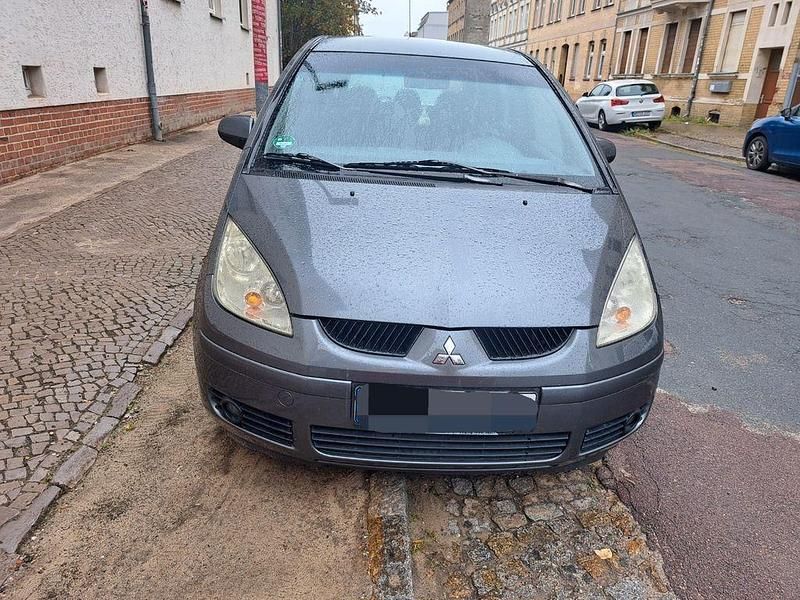Grau Gebraucht 2005 Mitsubishi Colt Instyle Van / Kleinbus | 1.650 € (Guter Preis) - Bild 1/4