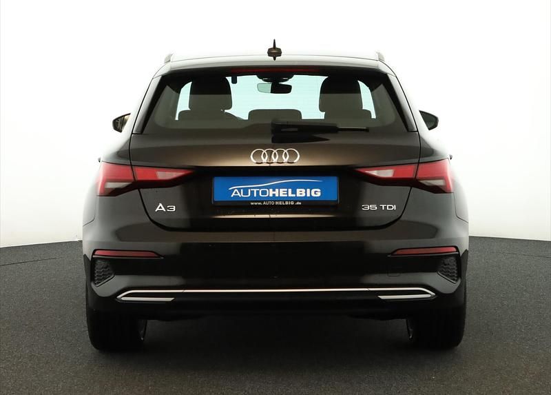 Gebraucht Audi A3 Advanced 150 PS (110 kW) 2022 Mythosschwarz metallic Limousine