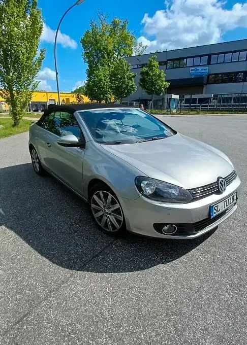 Gebraucht VW Golf Cabriolet 105 PS (77 kW) 2012 Silber Cabrio