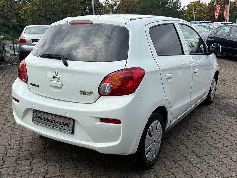 Gebraucht Mitsubishi Space Star Edition 71 PS (52 kW) 2018 Weiß Limousine