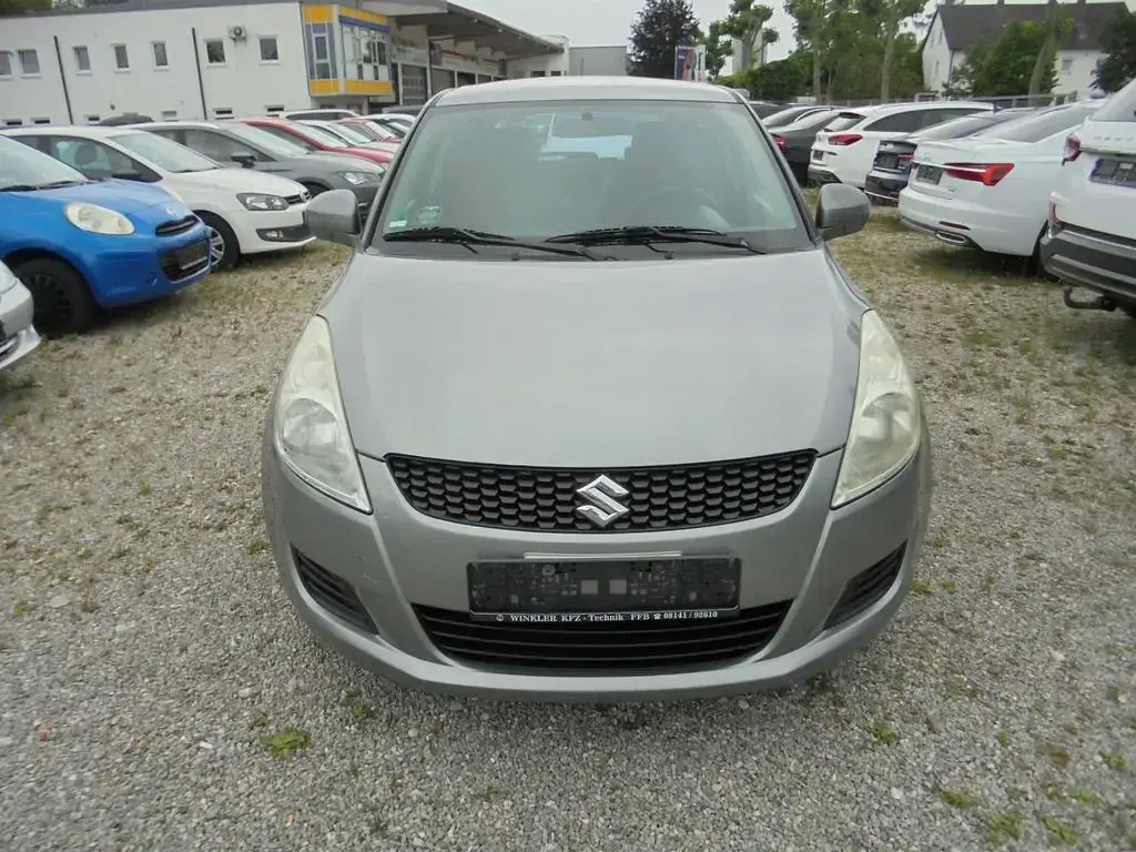 Gebraucht Suzuki Swift Club 94 PS (69 kW) 2011 Grau Kleinwagen