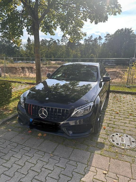 Schwarz Gebraucht 2016 Mercedes C43 AMG AMG Limousine | 29.999 € (Etwas zu teuer) - Bild 1/4