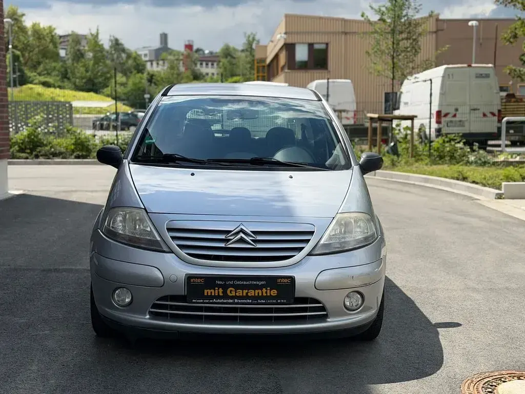 Gebraucht Citroën C3 60 PS (44 kW) 2004 Silber Limousine