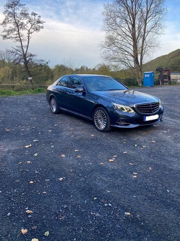 Gebraucht Mercedes E350 258 PS (189 kW) 2014 Grau Limousine
