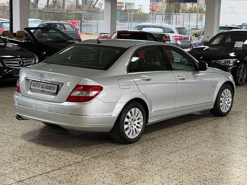 Gebraucht Mercedes C200 Elegance 184 PS (135 kW) 2007 Silber Limousine