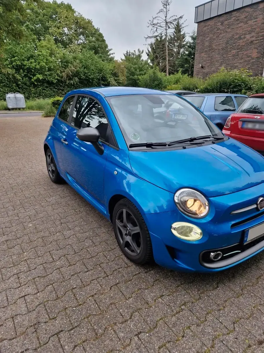 Gebraucht Fiat 500 Lounge 69 PS (50 kW) 2019 Blau Kleinwagen