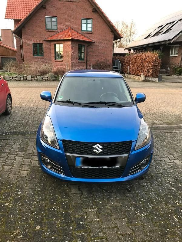 Blau Gebraucht 2013 Suzuki Swift Sport Limousine | 6.400 € (Fairer Preis) - Bild 1/4