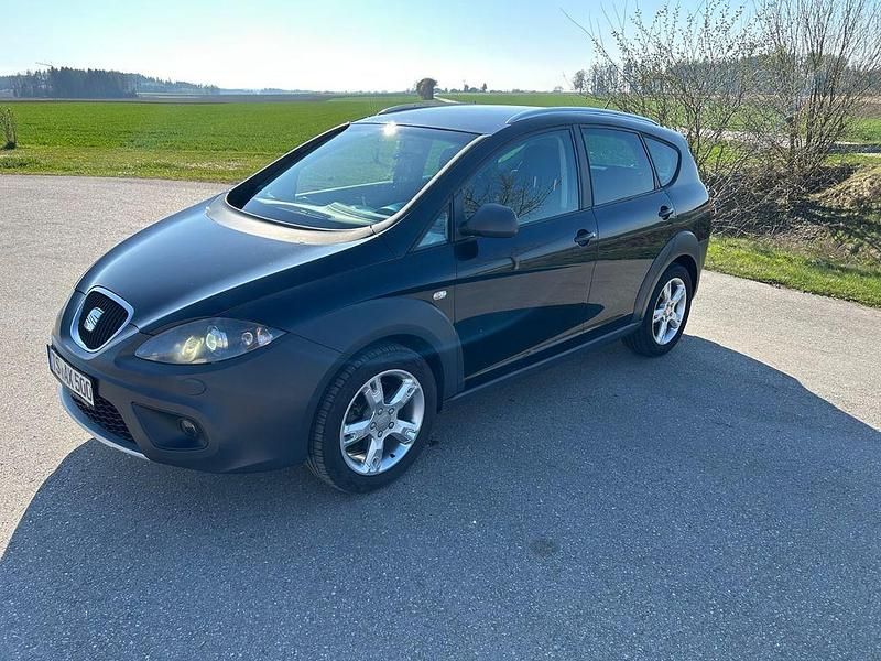 Gebraucht Seat Altea XL 140 PS (102 kW) 2011 Schwarz Van / Kleinbus
