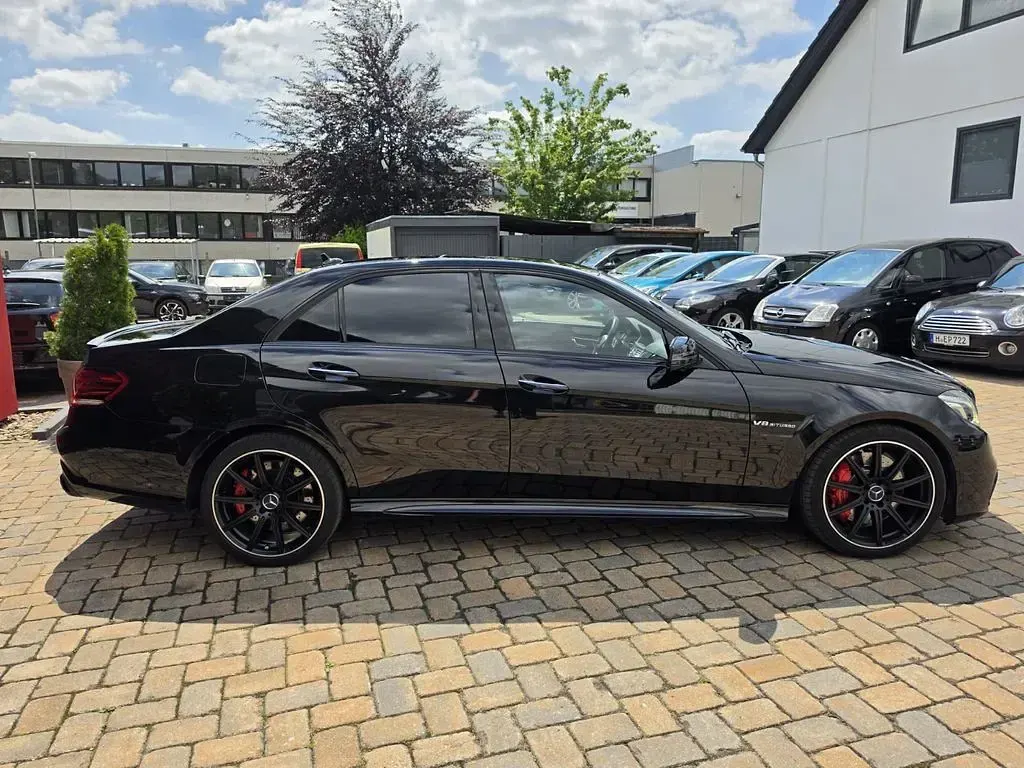 Gebraucht Mercedes E63 AMG AMG 557 PS (409 kW) 2015 Schwarz Limousine