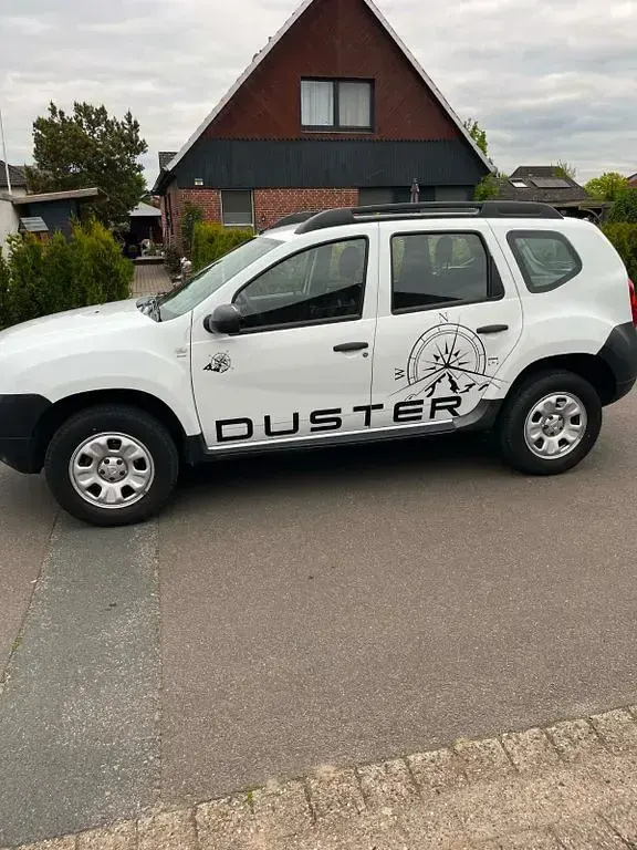 Gebraucht Dacia Duster Lauréate 105 PS (77 kW) 2013 Weiß SUV