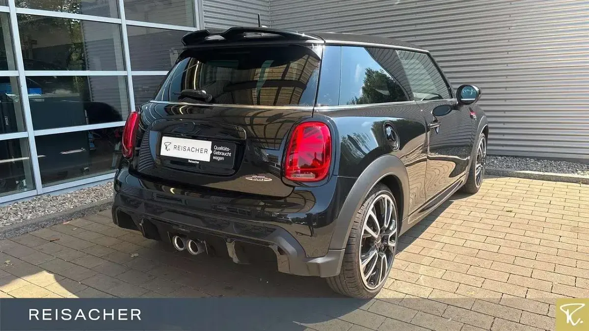 Gebraucht Mini John Cooper Works Coupé 231 PS (169 kW) 2023 Midnight black metallic Coupé