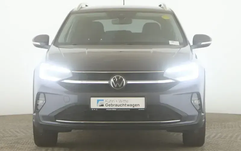 Gebraucht VW Taigo Style 110 PS (80 kW) 2022 Grau SUV