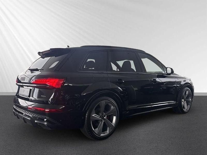 Neu Audi Q7 S-Line 286 PS (210 kW) 2025 Schwarz SUV