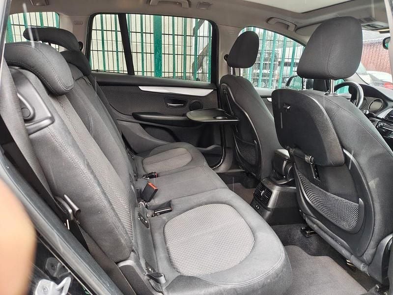 Gebraucht BMW 220 Gran Tourer 190 PS (139 kW) 2020 Schwarz Van / Kleinbus