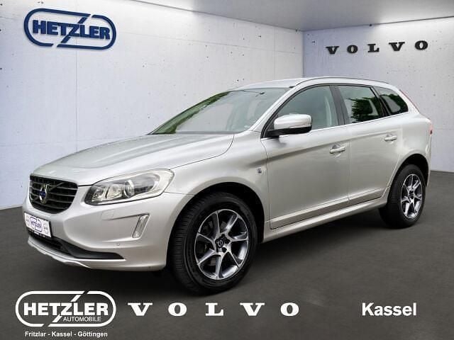 Bright silver metallic / metal Gebraucht 2015 Volvo XC60 Ocean Race SUV | 16.750 € (Fairer Preis) - Bild 1/4