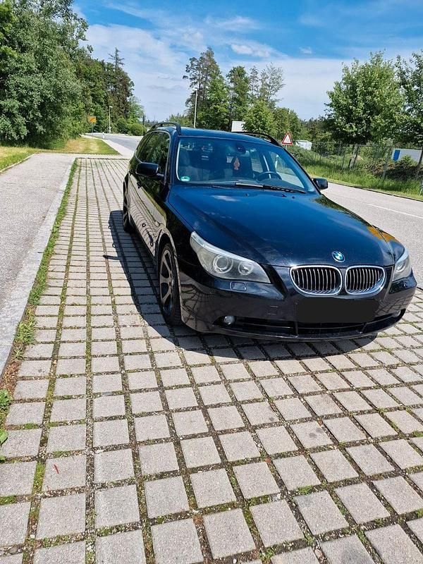 Schwarz Gebraucht 2006 BMW 525 Performance Kombi | 3.899 € (Fairer Preis) - Bild 1/4
