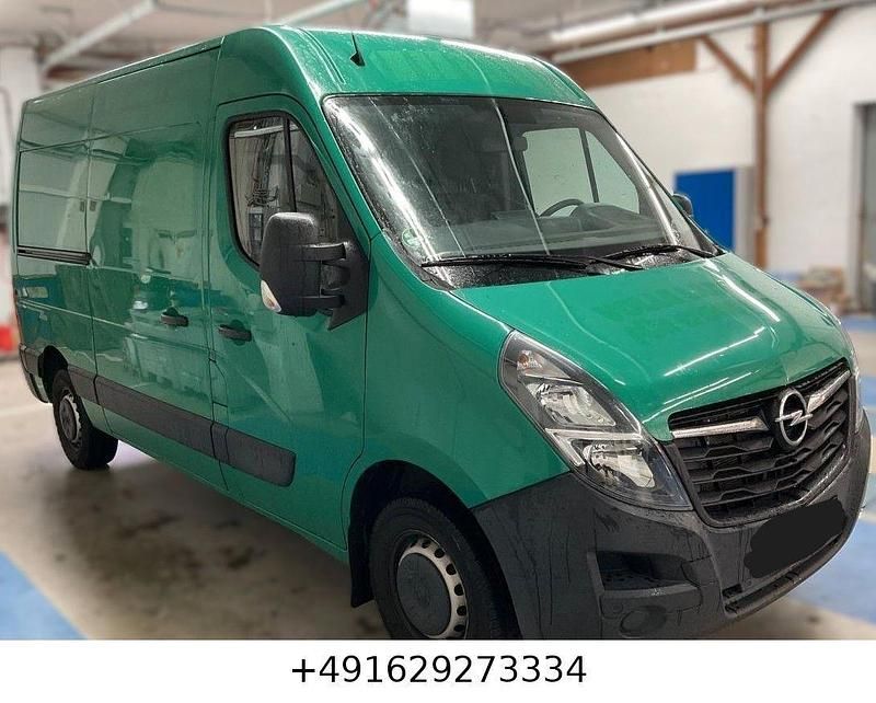 Grün Gebraucht 2021 Opel Movano Van | 15.790 € (Guter Preis) - Bild 1/4