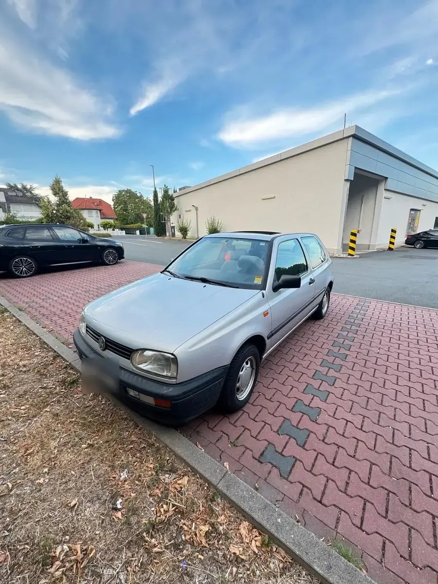 Gebraucht VW Golf III 75 PS (55 kW) 1993 Grau Kleinwagen