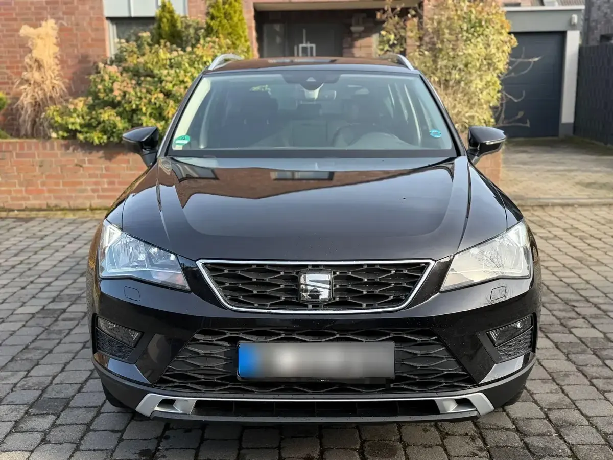 Usado Seat Ateca 150 HP (110 kW) 2016 Preto SUV