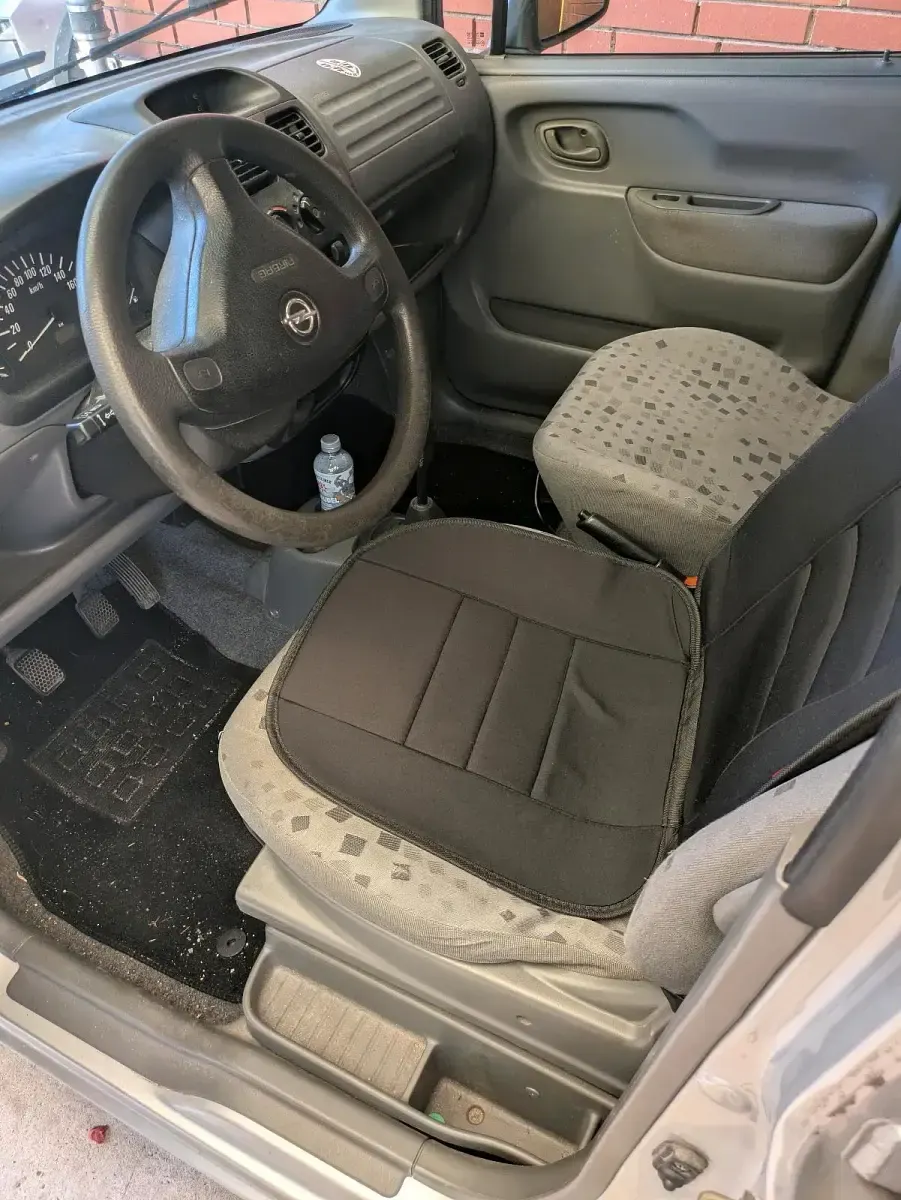 Gebraucht Opel Agila 58 PS (42 kW) 2002 Silber Van / Kleinbus