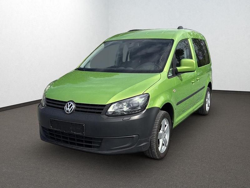 Grün Gebraucht 2014 VW Caddy Van / Kleinbus | 9.999 € (Fairer Preis) - Bild 1/4