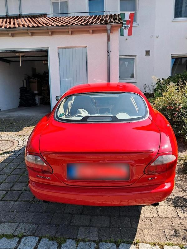 Gebraucht Jaguar XKR 360 PS (264 kW) 1998 Rot Coupé