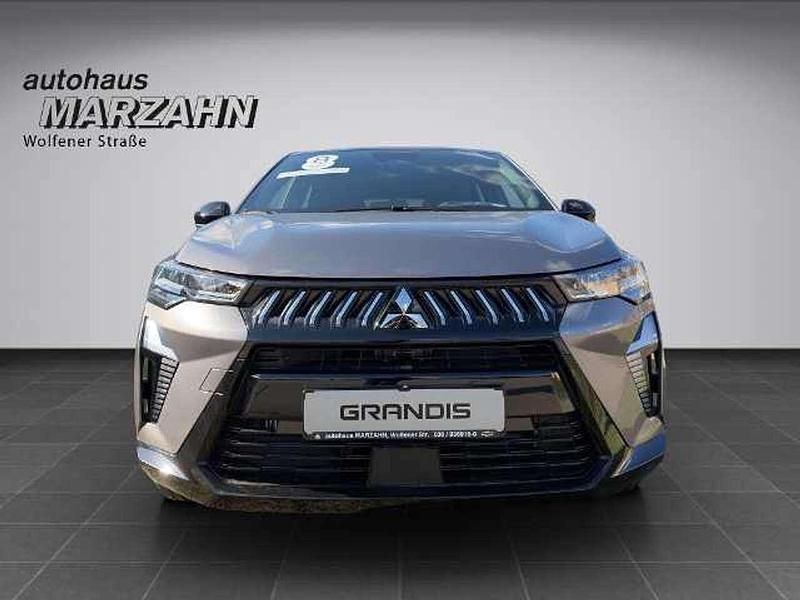 Neu Mitsubishi Grandis Diamant Edition 141 PS (103 kW) 2026 Anthrazitgrau SUV