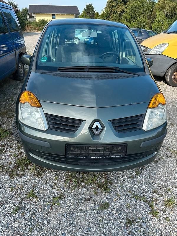Grau Gebraucht 2005 Renault Modus Van / Kleinbus | 1.380 € (Fairer Preis) - Bild 1/4