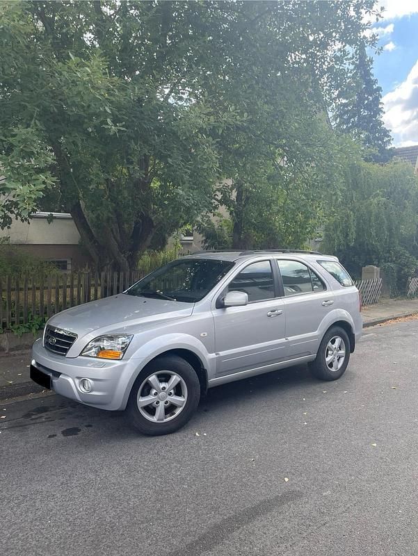 Silber Gebraucht 2006 Kia Sorento EX SUV | 3.500 € (Fairer Preis) - Bild 1/4