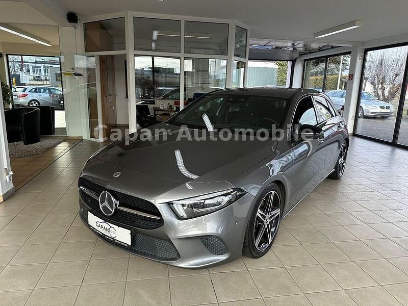 Gebraucht Mercedes A250 224 PS (164 kW) 2019 Grau Limousine