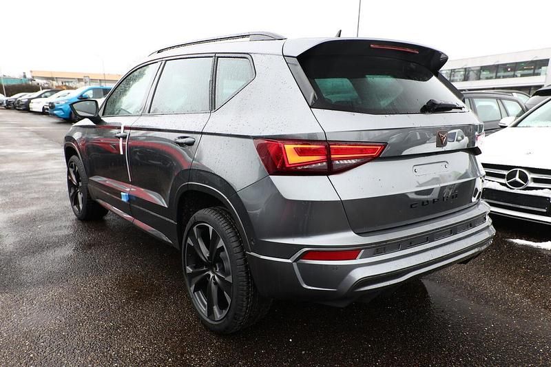 Neu Cupra Ateca 150 PS (110 kW) 2025 Graphite grau metallic SUV