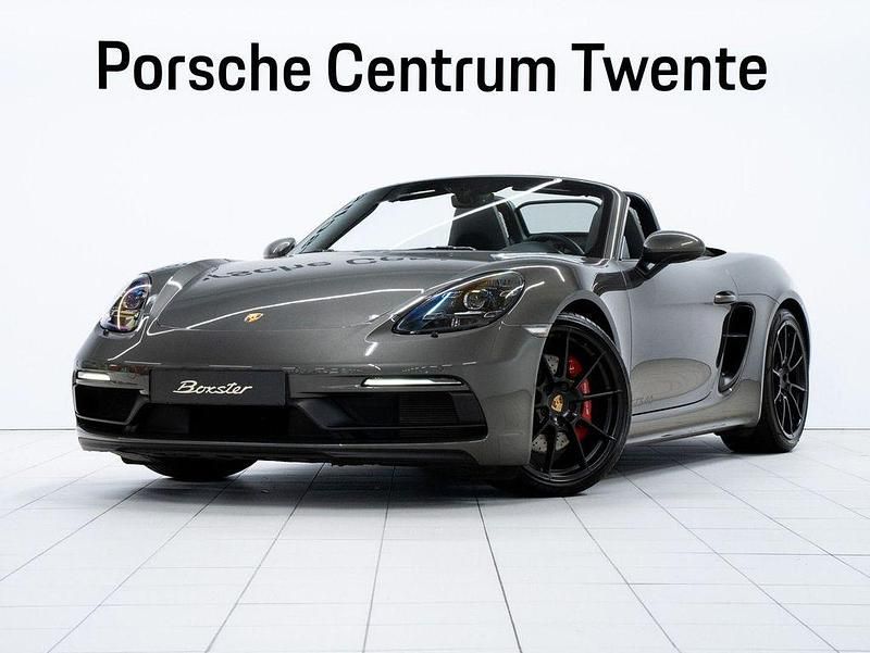Grau Gebraucht 2024 Porsche 718 Boxster GTS Cabrio | 112.401 € - Bild 1/4