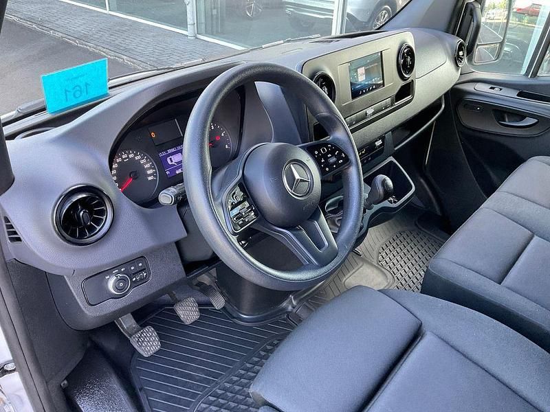 Gebraucht Mercedes Sprinter 170 PS (125 kW) 2023 Arktikweiss Van